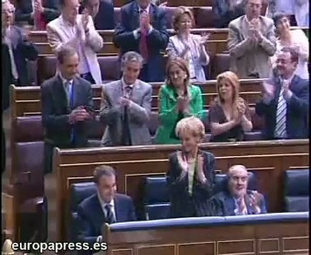 Zapatero prevé un crecimiento debilitado en próximos meses