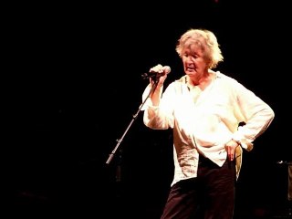 Higelin : Intermèdes avec le public - Live Monpazier 2010