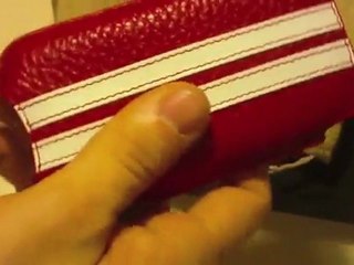 Custodia Beyzacases per iPhone 4(Apple iPhone 4 SlimLine "Stripes" Case) Recensione