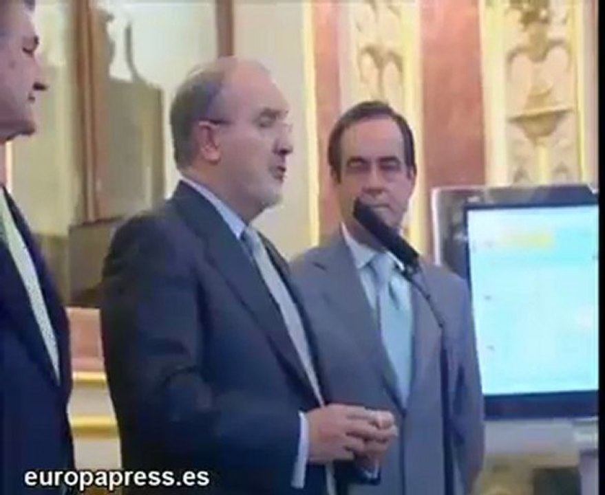 Solbes entrega al Congreso los PGE