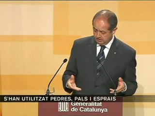 TV3 - Telenotícies - Puig defensa l'actuació policial