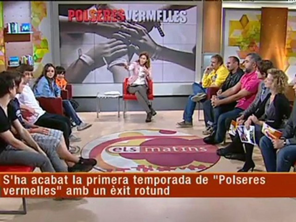 TV3 - Els matins - Els protagonistes de "Polseres Vermelles", emocionats amb l'èxit