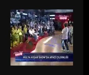 Hülya Avşar'dan Apaçi Dansı