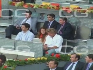 Forlán y su chica en el Open Master de Tenis