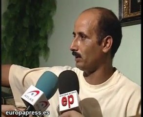 Un hombre rescata a una familia del fuego