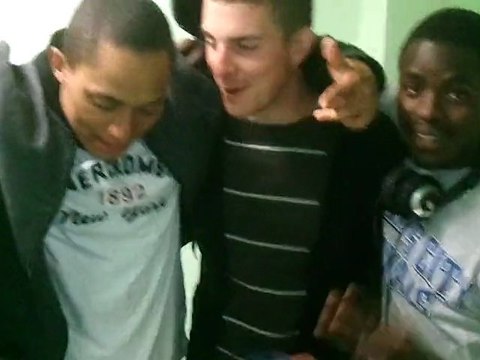 Chez moi avec les potes