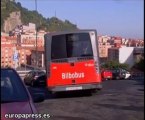 Encapuchados incineran autobús en Bilbao