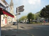 Saint Sébastien sur Loire : place de l'église