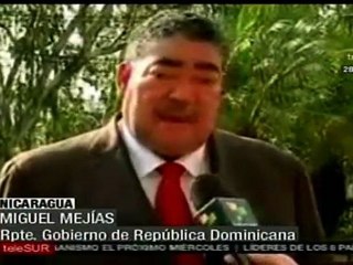 Cientos de personas esperan a Zelaya tras 2 años de exilio