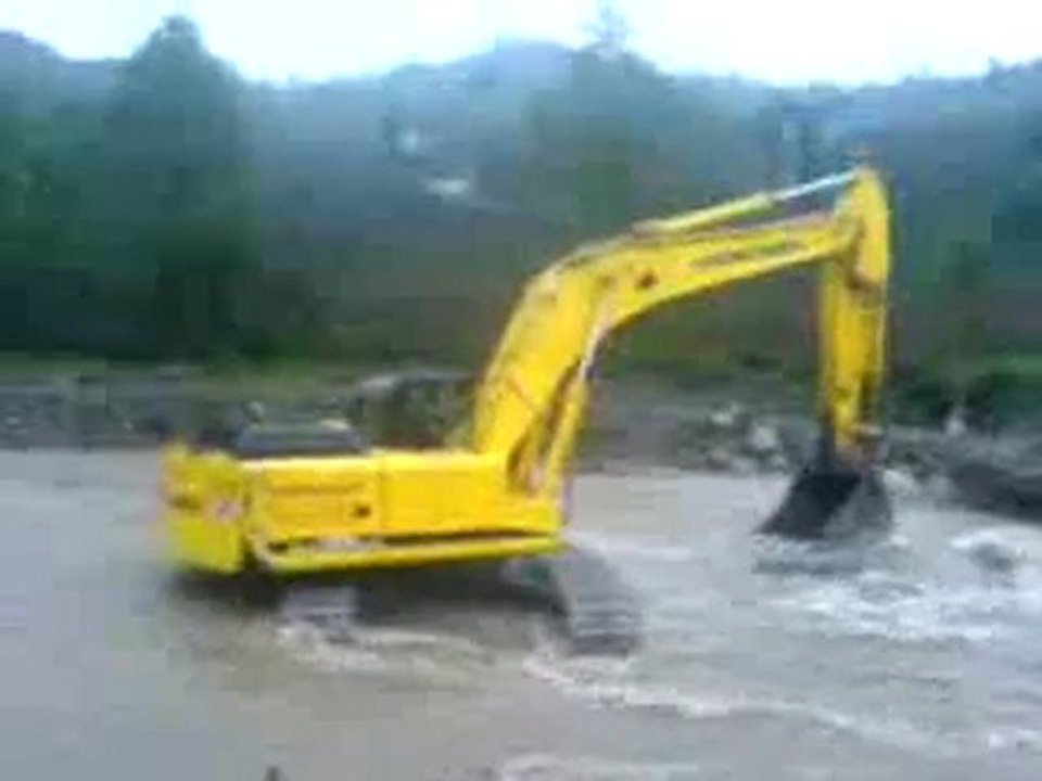 Canı sıkılan kepçe oparatörü - 7 www.kumanda.org