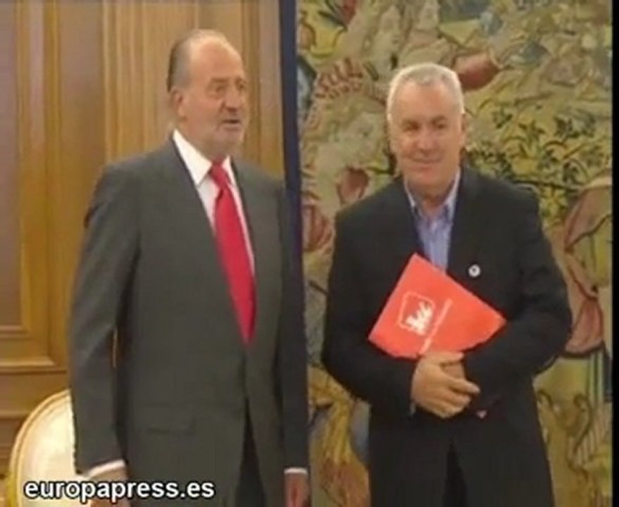 El Rey y Cayo Lara en la Zarzuela