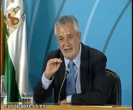 Griñán pide cautela antes de asegurar una recuperación