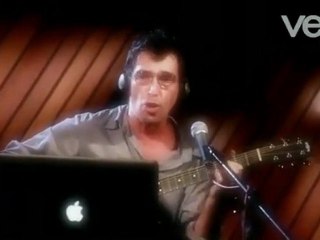 Lobão canta a inédita 'Das Tripas, Coração'