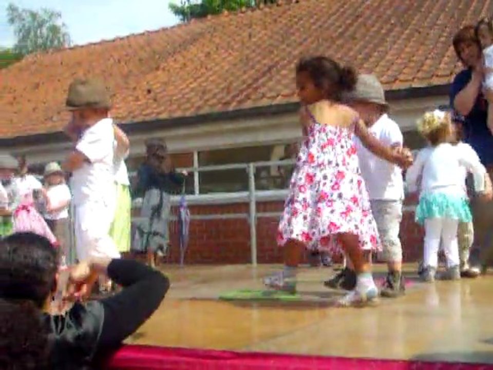 MA FILLEULE A SA FETE DE L ECOLE