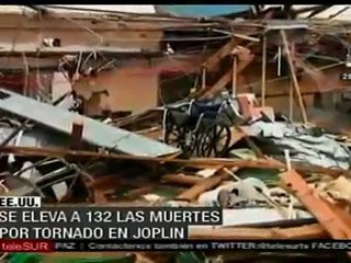 Se elevan a 33 las muertes por tornado en Joplin