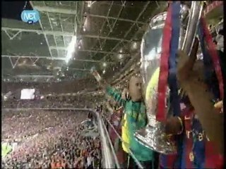 TELIKOS CHAMPIONS LEAGUE 2011 O ABIDAL SHKWNEI THN KOYPA