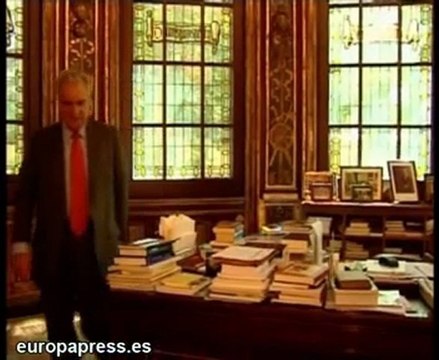 Defensor pide abrir debate sobre profesores