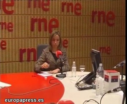 Chacón apoya y alaba a las tropas españolas