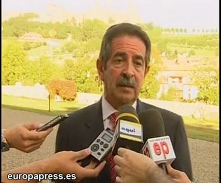 Revilla denuncia la deriva radical de Laporta