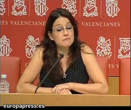 Denuncia ante la Fiscalía a De la Rúa