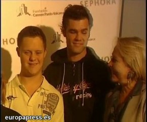 Fonsi solidario con los discapacitados