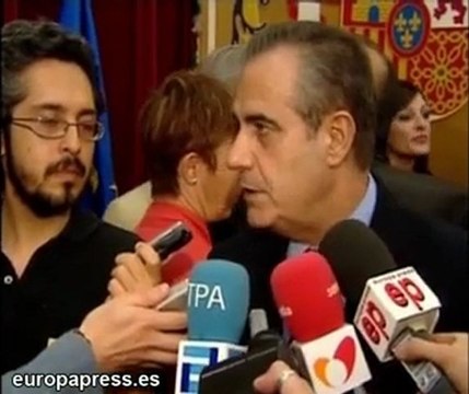 Corbacho pide a PP que depure responsabilidades