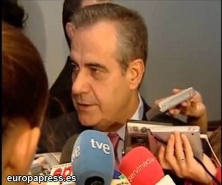 Corbacho pide a CEOE más voluntad de diálogo