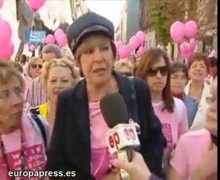 Marcha contra el cáncer de mama en Madrid