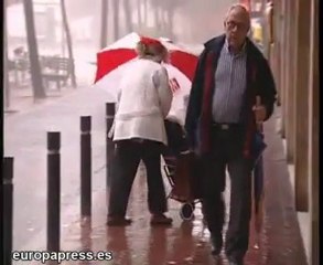 Calles de Barcelona inundadas por la lluvia