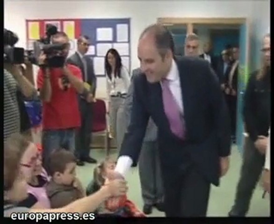 Camps y Barberá inauguran el Centro de Educación Especial "R