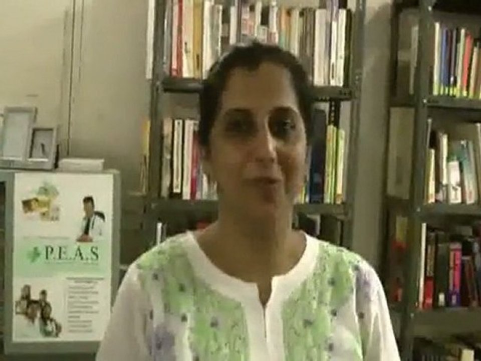 Ms.Alka Thakkar - Why she likes to give talks at HELP Library.wmv