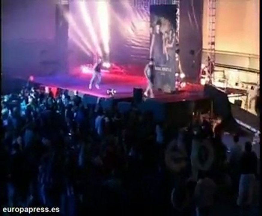 Protagonistas de Luna Nueva desatan la locura