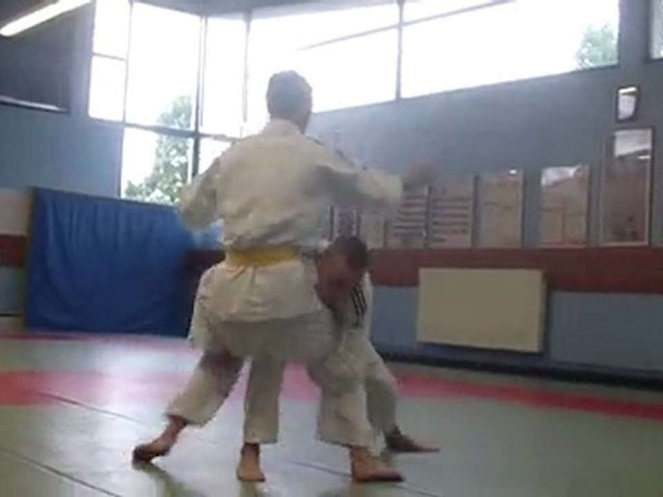 franc défence sur un oi-tsuki