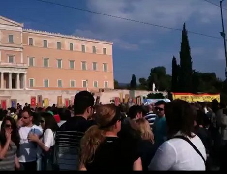 syntagma aganaktismenoi