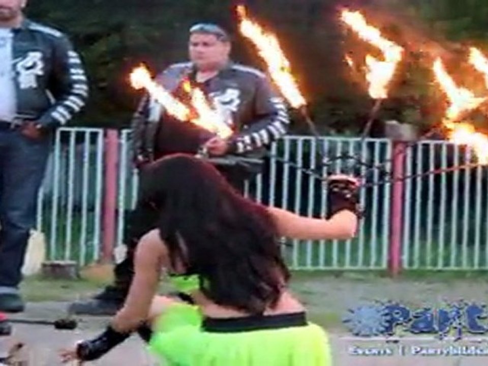 Partydancer.biz - 21.05.2011 - shishalounge22 nb wird 2jahre *feuershow*