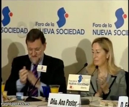 Rajoy pide reformas y no más propaganda