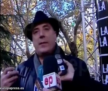 Cantantes piden medidas contra la piratería