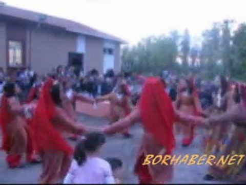 Bor Çukurkuyu Kasabası Dr. Fatma Erol İ.Ö.Okulu Bahar Şenliği