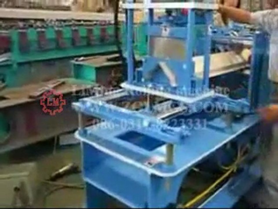 لوحة شطيرة تشكيل آلة