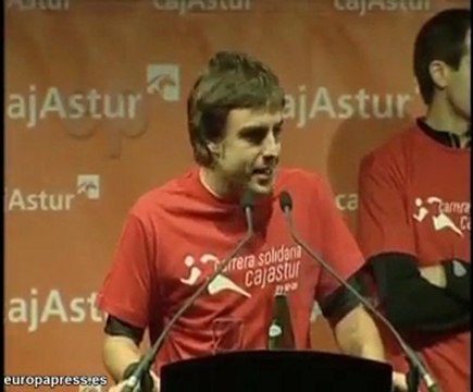 Alonso participa en carrera solidaria en Oviedo