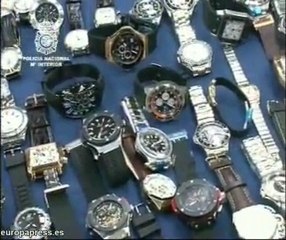 Policía desmantela una banda de relojes falsos