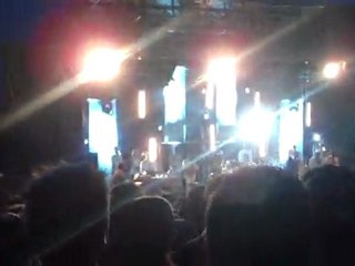 Les chants qui enervent Patrick Sebastien