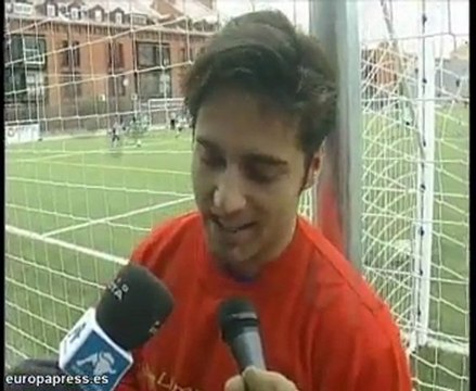 Bustamante no planea tener más hijos de momento