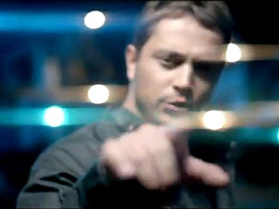 Murat Boz - Hayat Öpücüğü (2011) by Aluxton