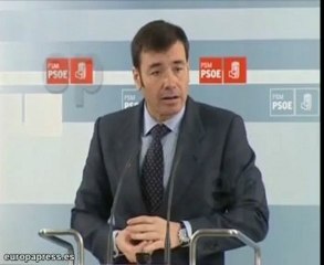 Gómez pide a Madrid que cumpla Educación 2.0