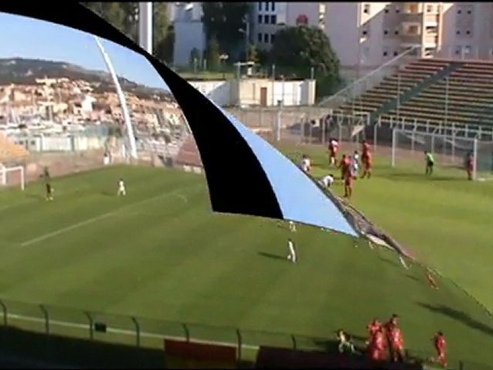 FC MARTIGUES - GFCO AJACCIO : 6-1