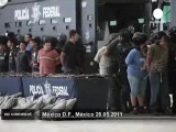 La police de Mexico exhibe des membres... - no comment