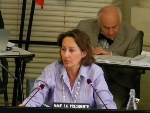 Mise au point de Ségolène Royal lors du vote de l'aide aux éleveurs