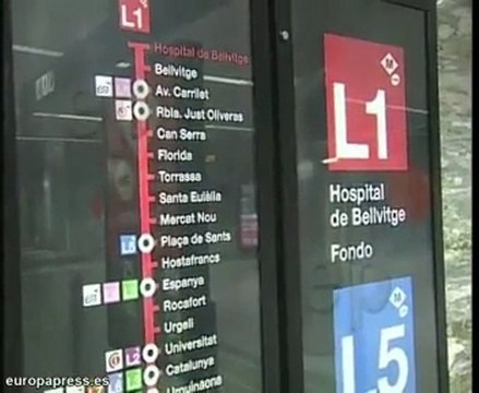 Muere un joven tras caer a la vía del metro