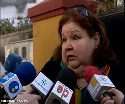 Vi ancianos que salían muy afectados